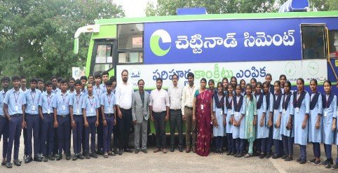 Chettinad Cements Technical VAN on the HITS campus with civil engineering students
